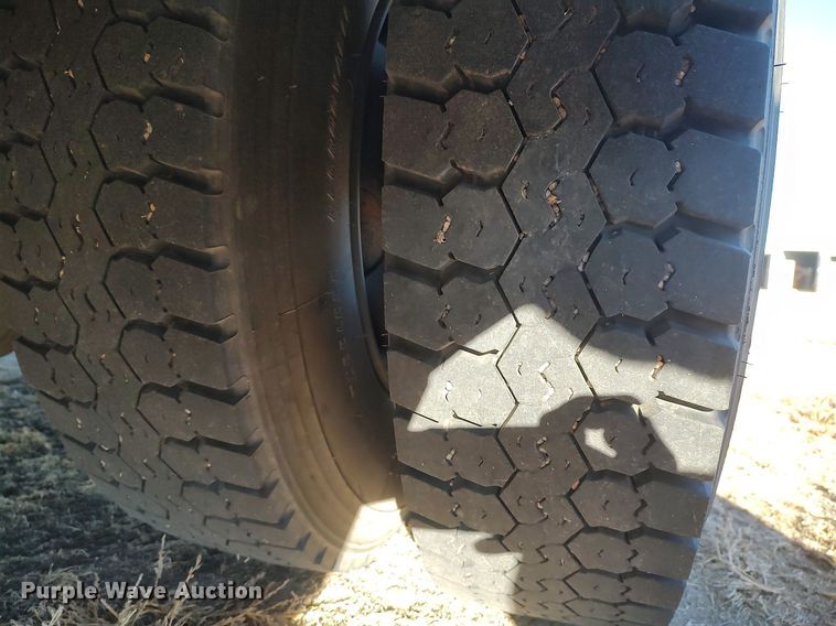 image for item MM9987 2010 Blue Bird  school bus