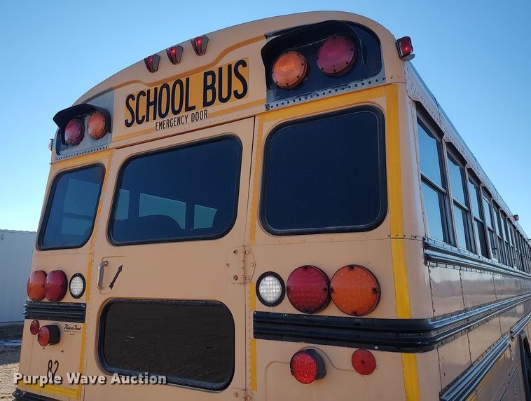 image for item MM9988 2008 Blue Bird  school bus