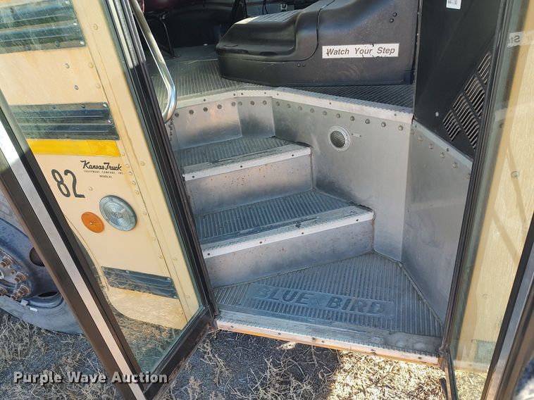 image for item MM9988 2008 Blue Bird  school bus