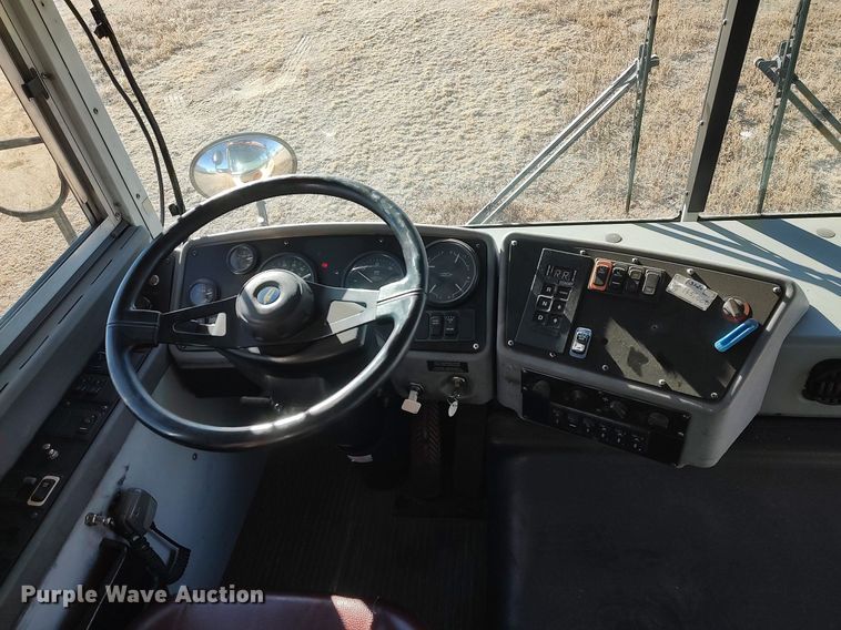 image for item MM9988 2008 Blue Bird  school bus