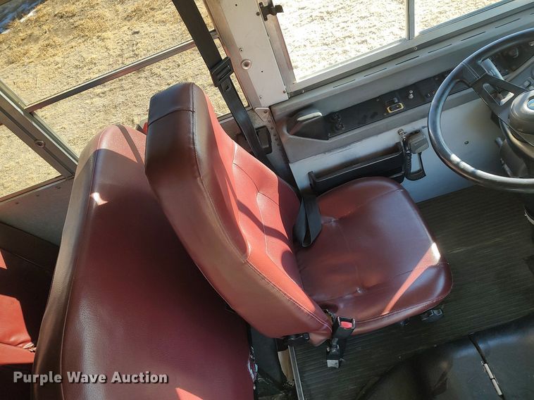 image for item MM9988 2008 Blue Bird  school bus