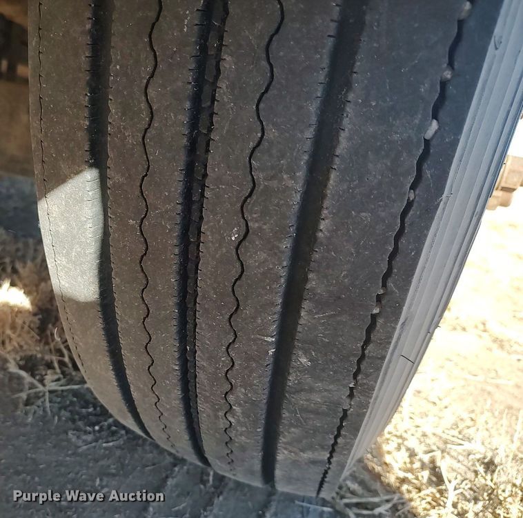 image for item MM9988 2008 Blue Bird  school bus