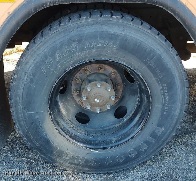 image for item MM9988 2008 Blue Bird  school bus