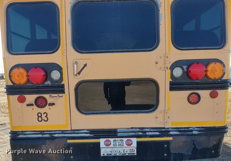 image for item MM9989 2006 Blue Bird  school bus