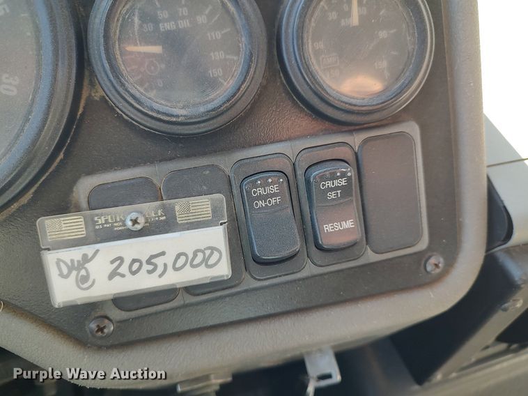 image for item MM9989 2006 Blue Bird  school bus