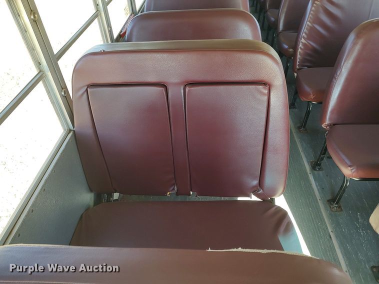 image for item MM9989 2006 Blue Bird  school bus