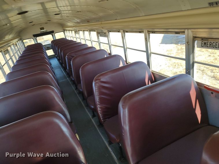 image for item MM9989 2006 Blue Bird  school bus