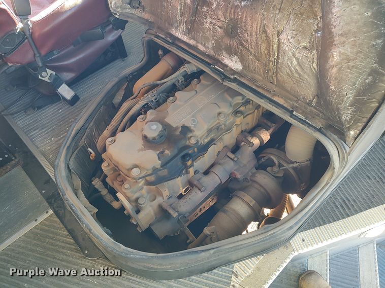 image for item MM9989 2006 Blue Bird  school bus