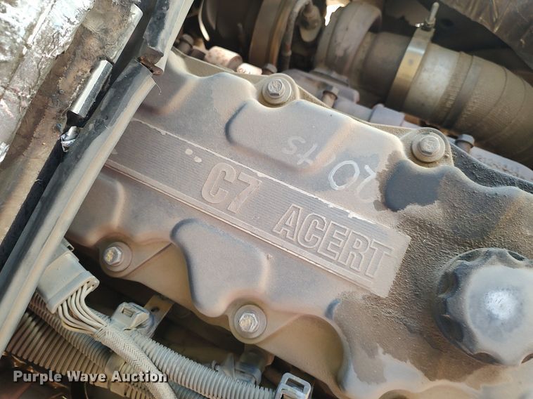 image for item MM9989 2006 Blue Bird  school bus