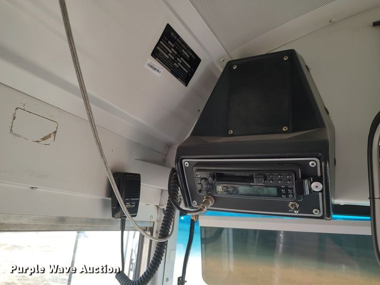 image for item MM9990 2001 Blue Bird  school bus