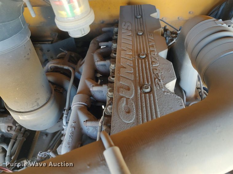 image for item MM9990 2001 Blue Bird  school bus