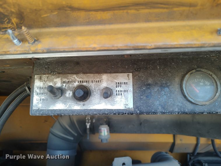 image for item MM9990 2001 Blue Bird  school bus