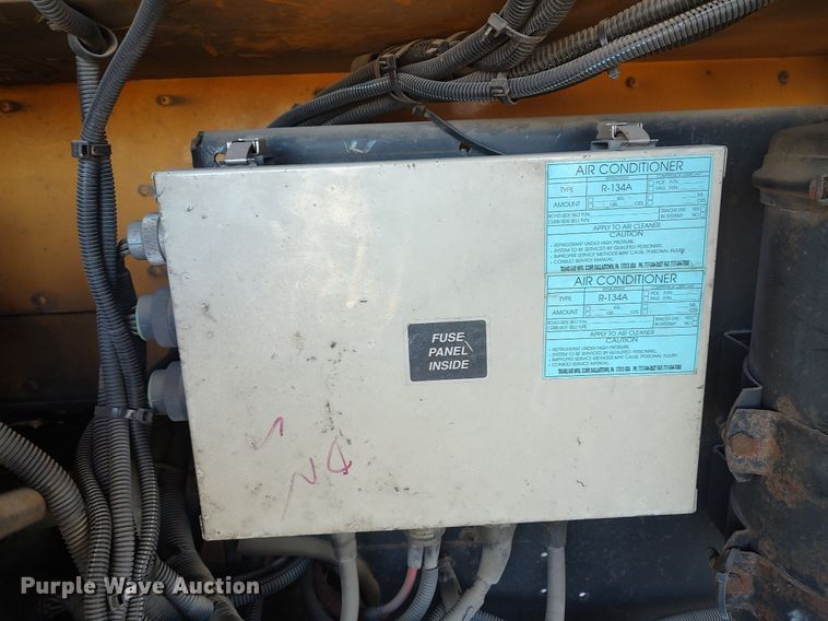 image for item MM9990 2001 Blue Bird  school bus