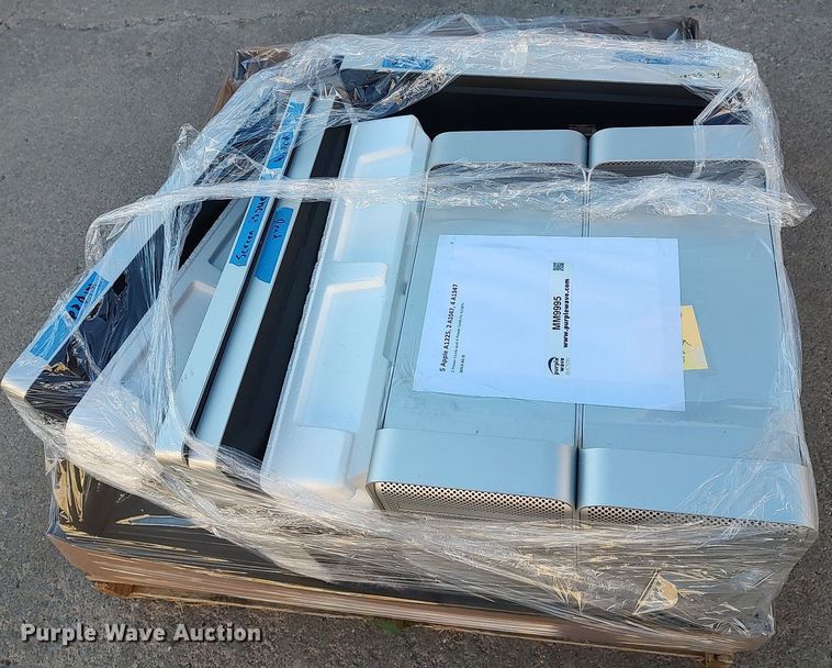 image for item MM9995 Apple computers