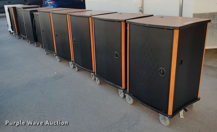 image for item MN9005 (10) Laptop carts