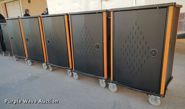 image for item MN9005 (10) Laptop carts