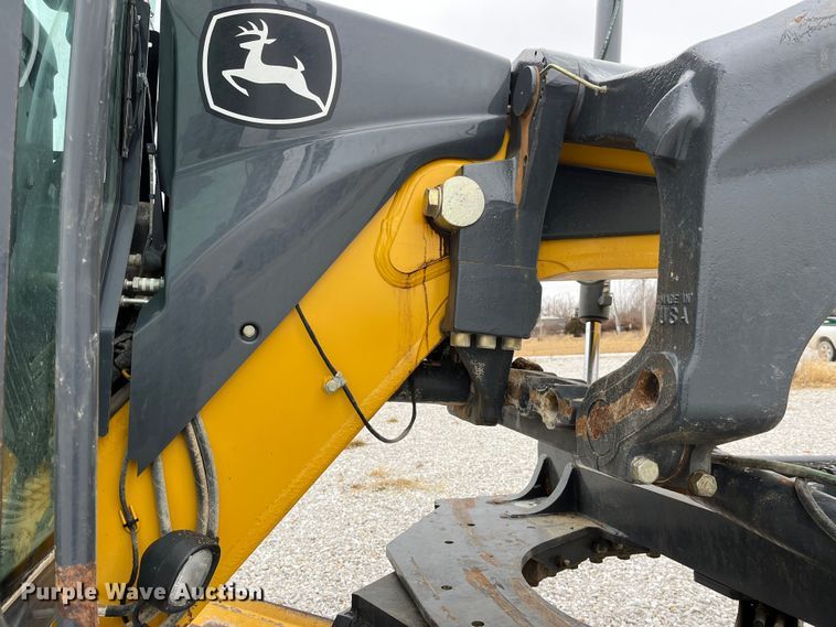 image for item MW9455 2009 John Deere 670G  motor grader