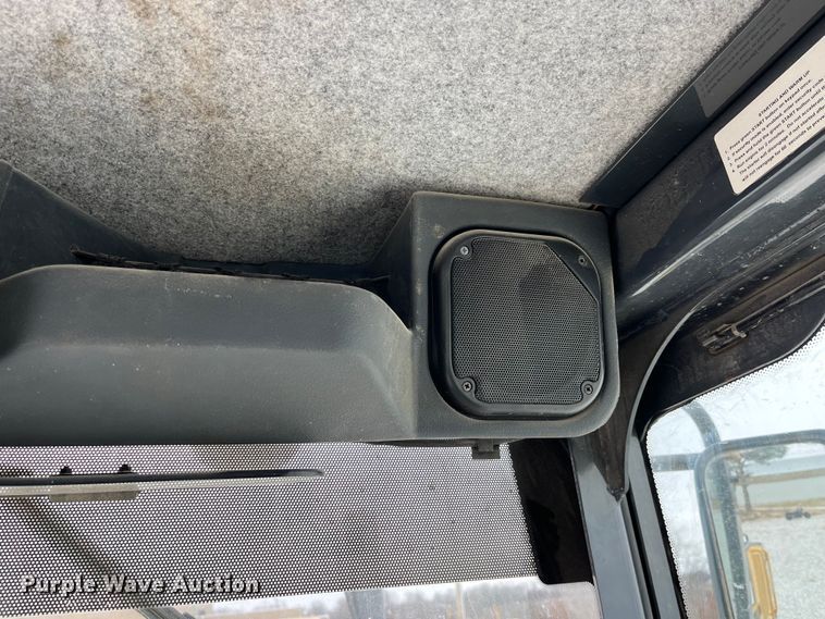 image for item MW9455 2009 John Deere 670G  motor grader