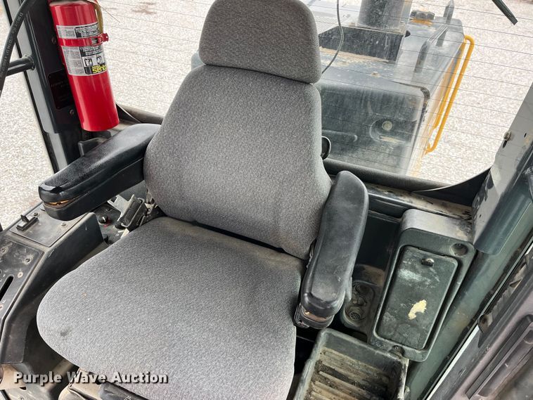 image for item MW9455 2009 John Deere 670G  motor grader