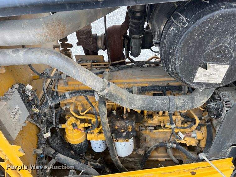 image for item MW9455 2009 John Deere 670G  motor grader