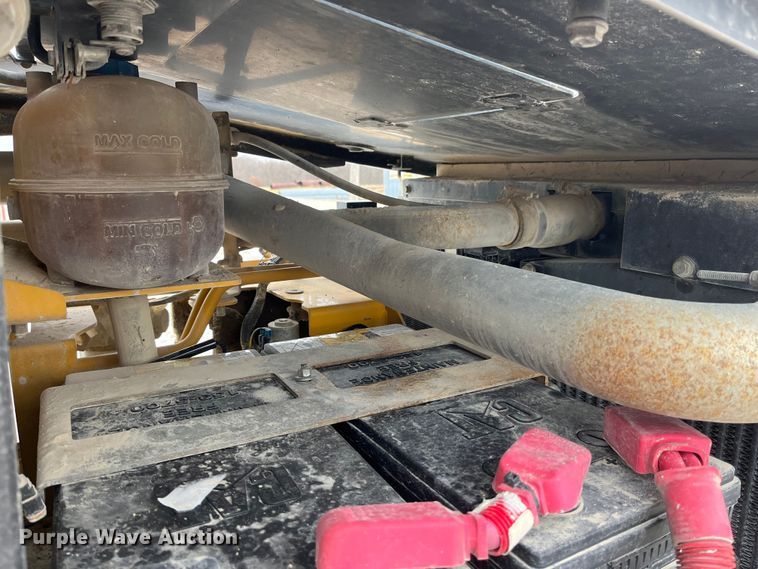 image for item MW9455 2009 John Deere 670G  motor grader