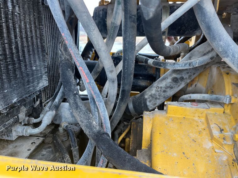 image for item MW9455 2009 John Deere 670G  motor grader