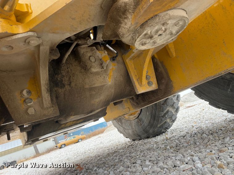 image for item MW9455 2009 John Deere 670G  motor grader