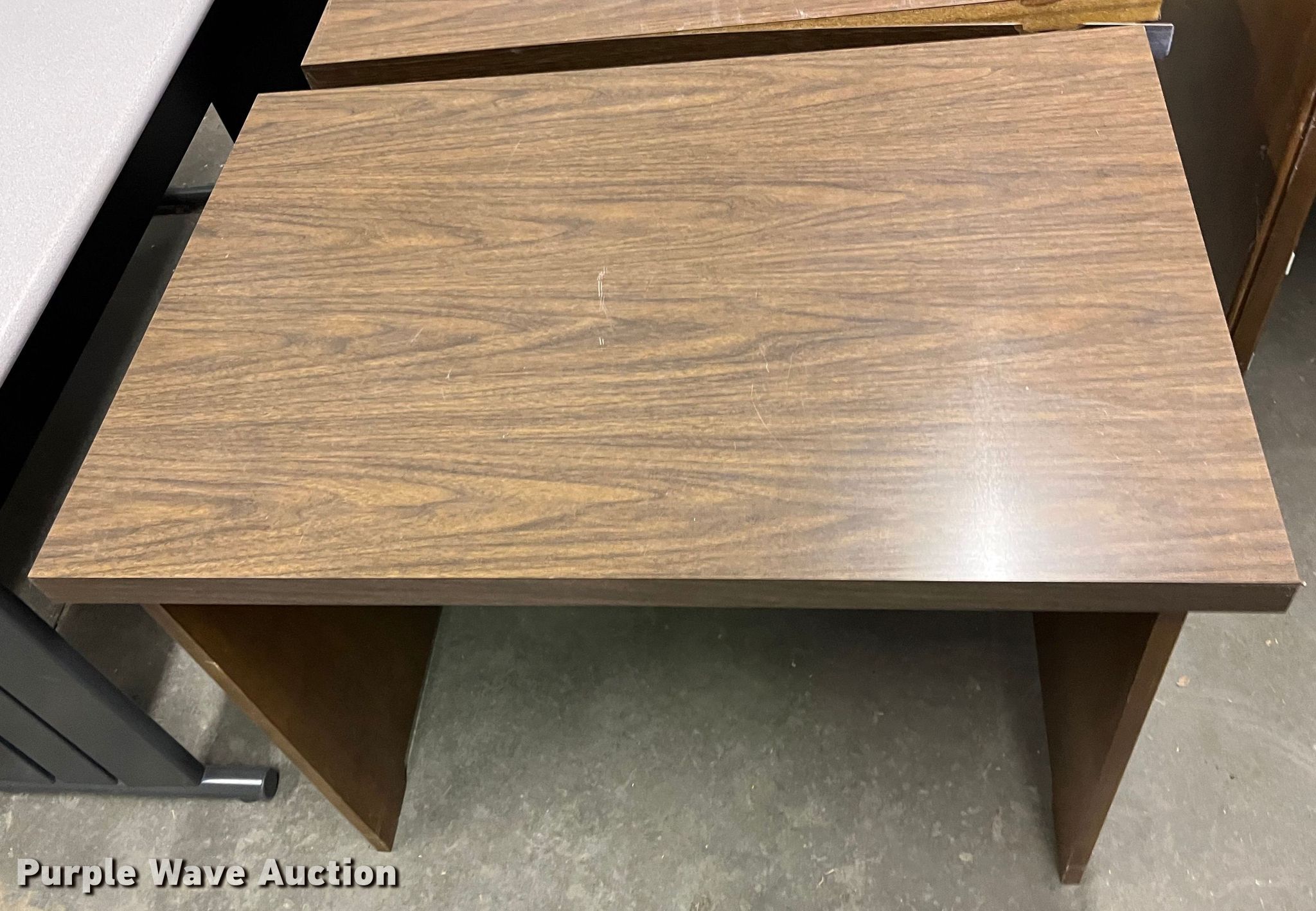 Furniture in Hutchinson, KS Item HP9381 sold Purple Wave