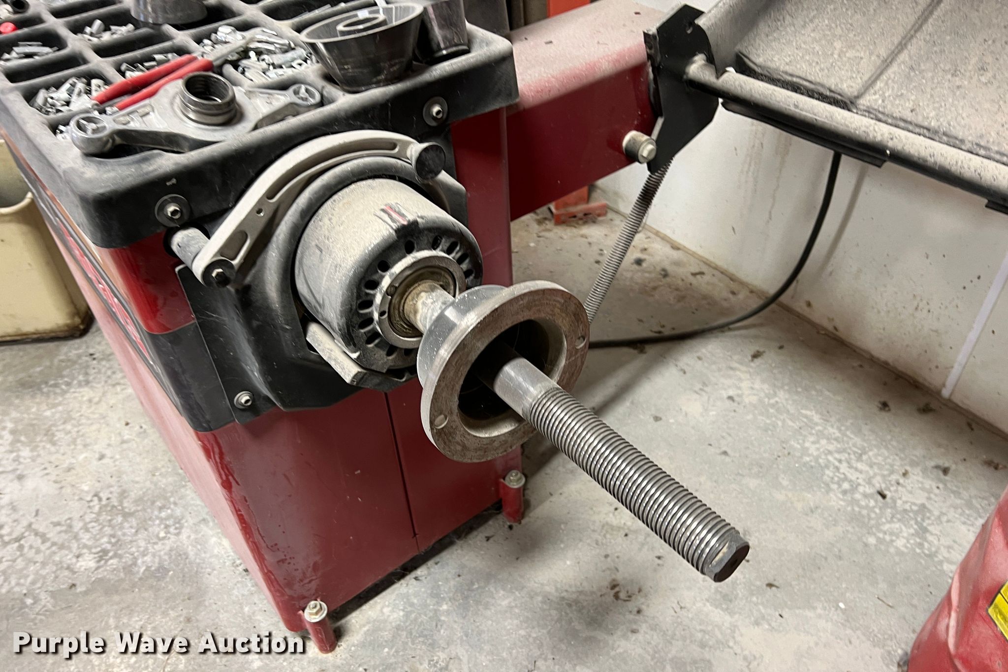 Coats tire machine and balancer in Erie, KS Item ID9399 sold Purple