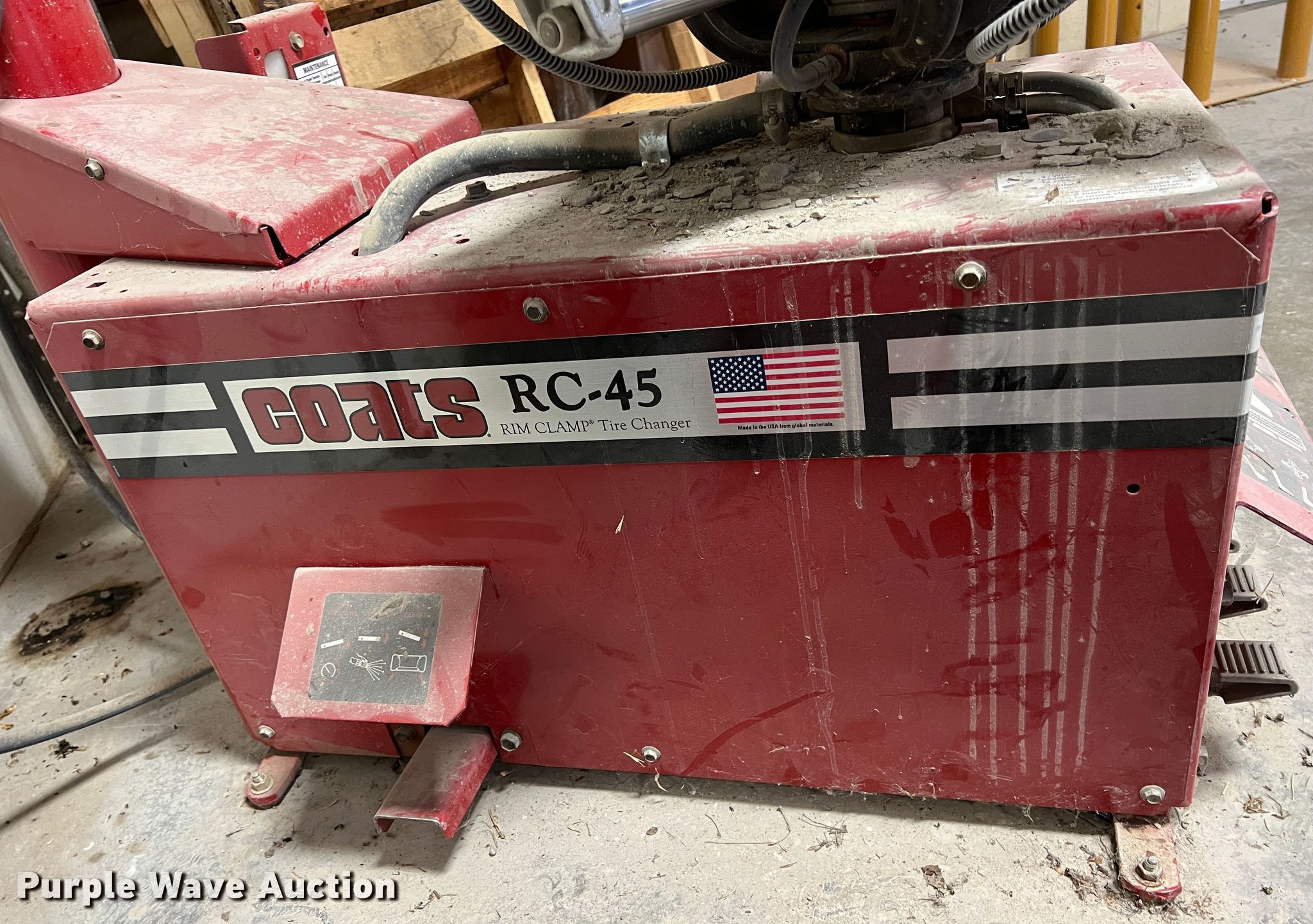 Coats tire machine and balancer in Erie, KS Item ID9399 sold Purple