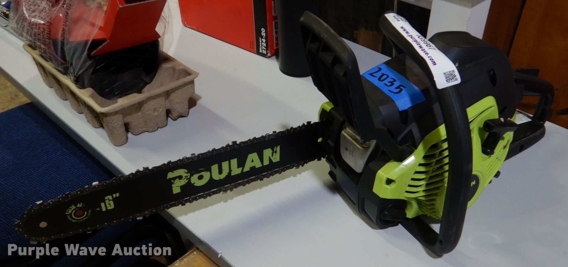 Poulan PL3816 chainsaw in Tulsa, OK Item IG9967 sold Purple Wave