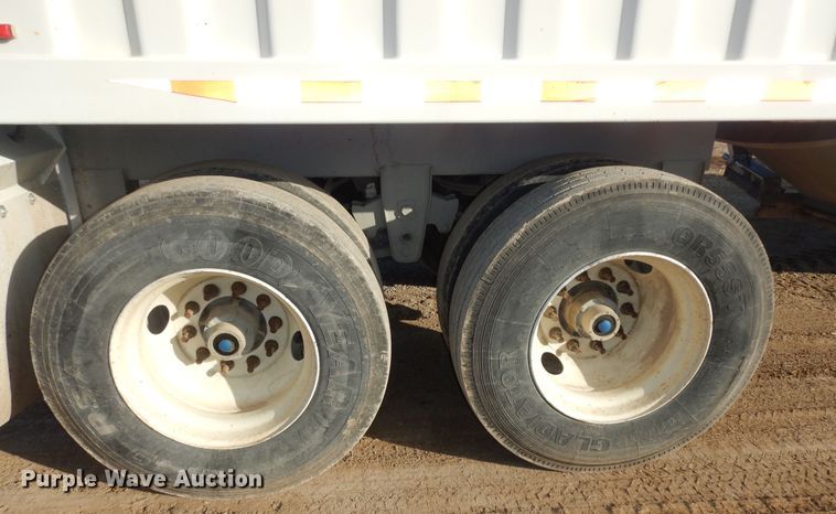 image for item DK7534 2004 Jet  grain trailer