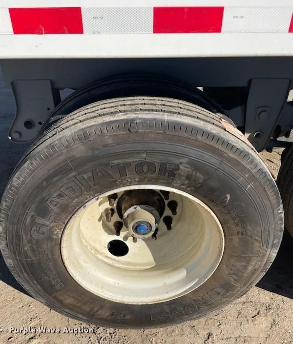 image for item DK7534 2004 Jet  grain trailer