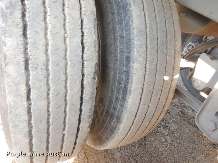 image for item DK7534 2004 Jet  grain trailer