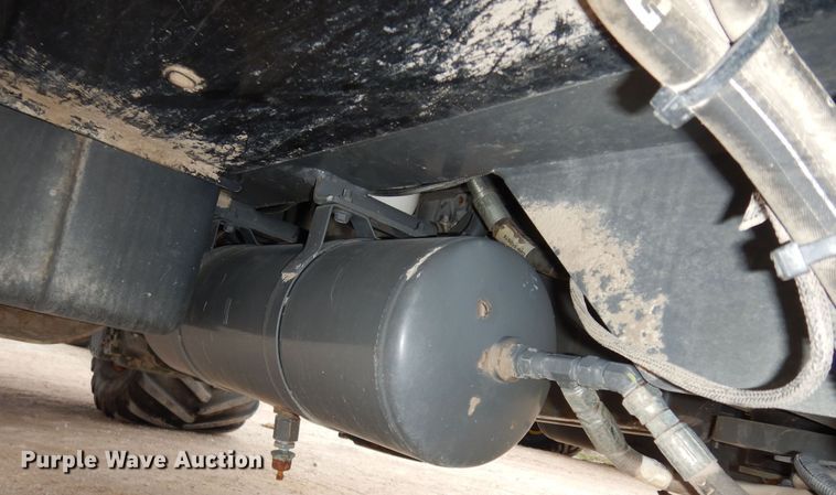 image for item DK7564 2016 Ag-Chem TerraGator TG9300B  applicator