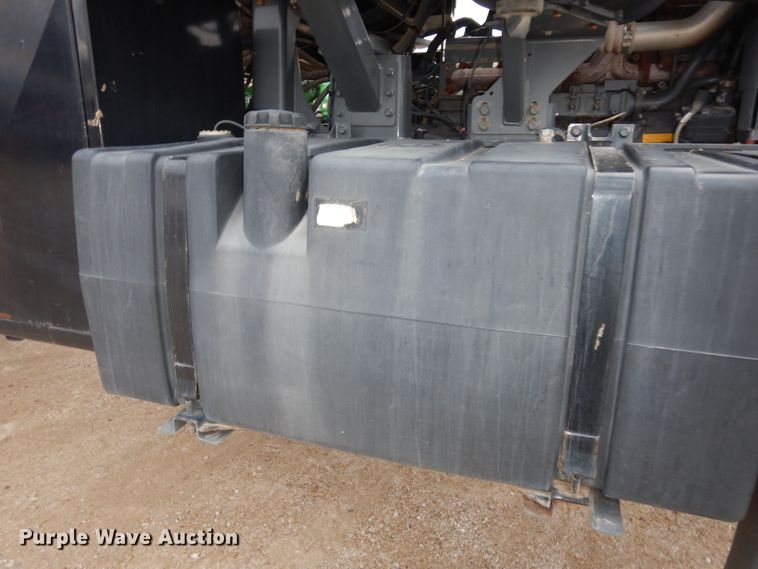 image for item DK7564 2016 Ag-Chem TerraGator TG9300B  applicator