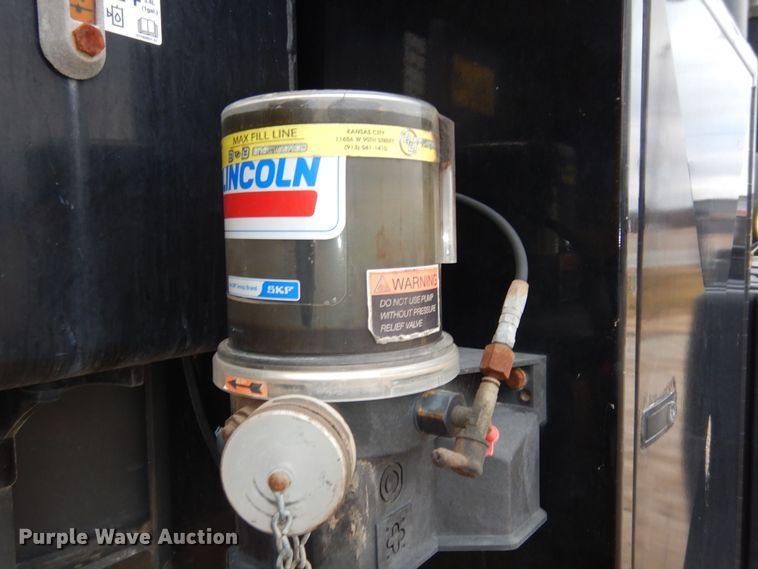 image for item DK7564 2016 Ag-Chem TerraGator TG9300B  applicator