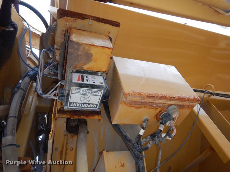 image for item DK7564 2016 Ag-Chem TerraGator TG9300B  applicator