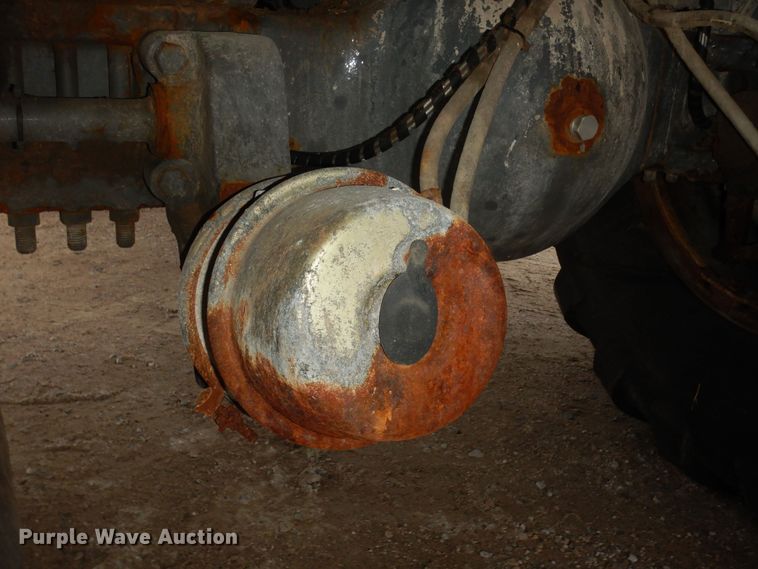 image for item DK7564 2016 Ag-Chem TerraGator TG9300B  applicator