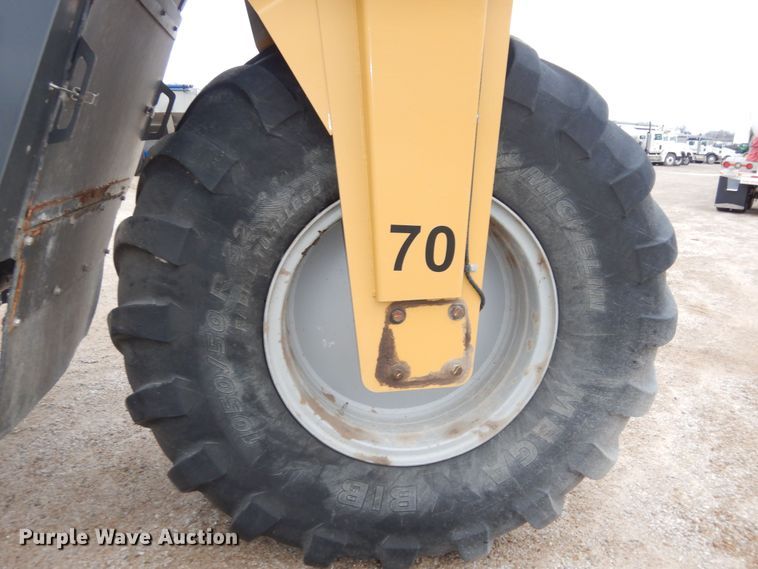 image for item DK7564 2016 Ag-Chem TerraGator TG9300B  applicator