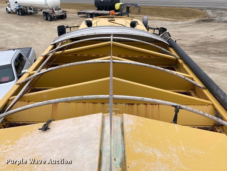 image for item DK7564 2016 Ag-Chem TerraGator TG9300B  applicator