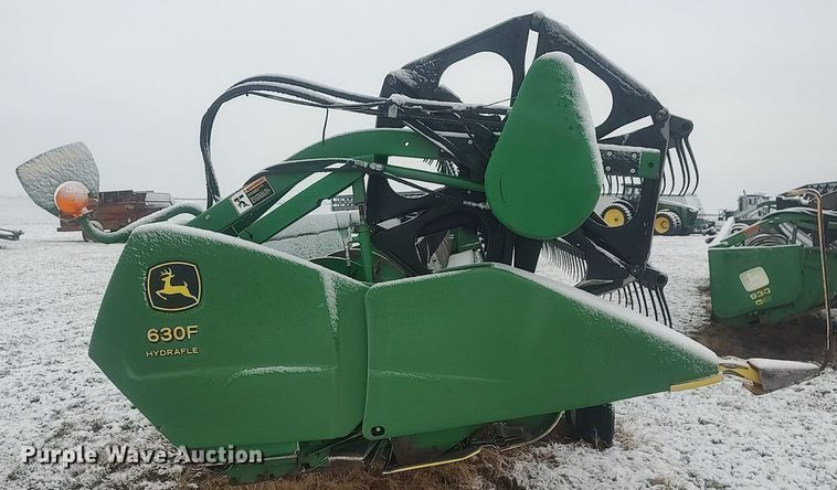 image for item DO3716 2004 John Deere 630F  flex head