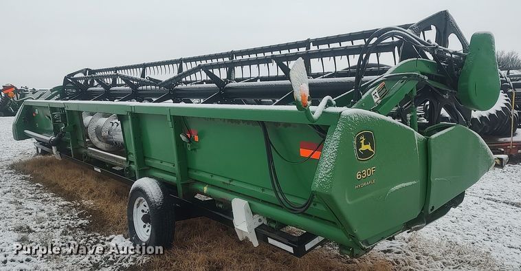 image for item DO3716 2004 John Deere 630F  flex head