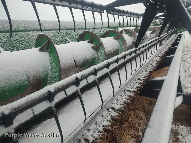 image for item DO3716 2004 John Deere 630F  flex head