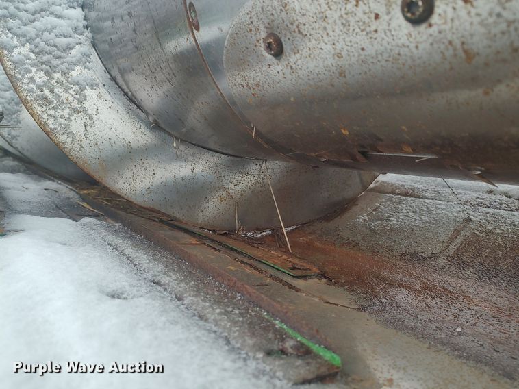 image for item DO3716 2004 John Deere 630F  flex head