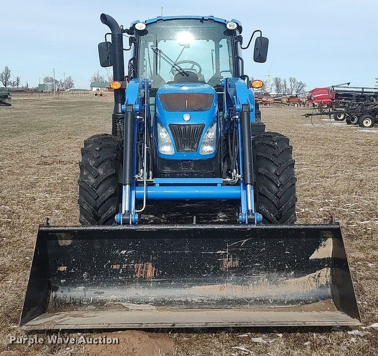 image for item DO3723 2015 New Holland T4.110  MFWD tractor