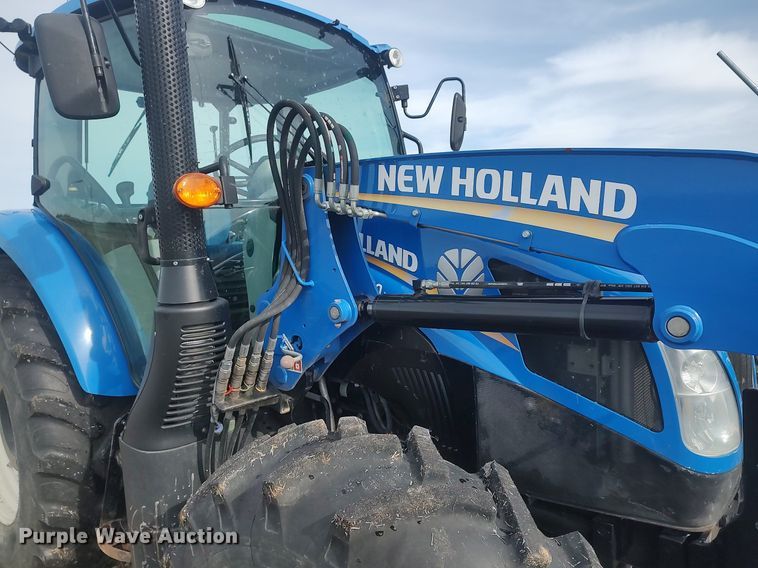 image for item DO3723 2015 New Holland T4.110  MFWD tractor