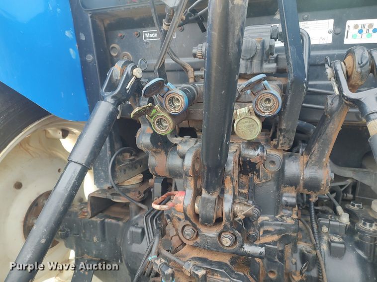 image for item DO3723 2015 New Holland T4.110  MFWD tractor