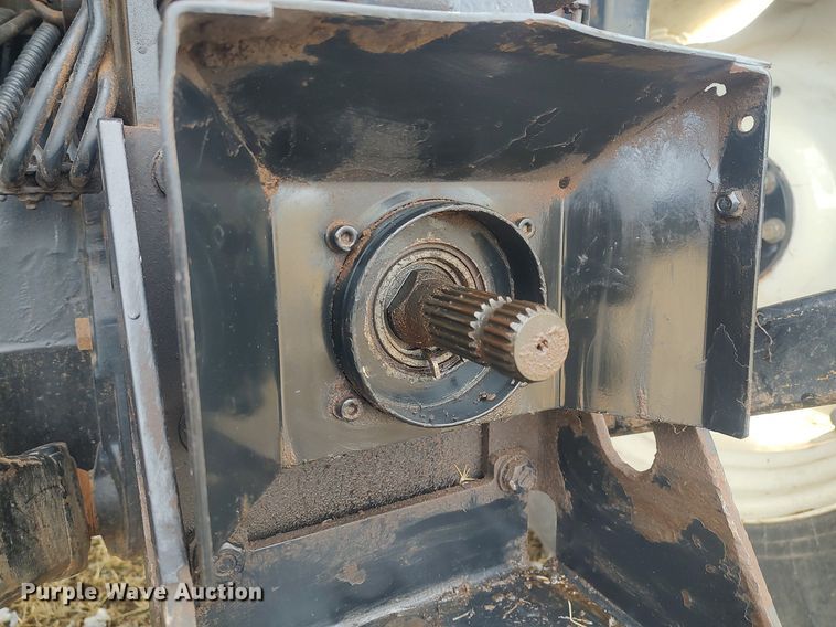 image for item DO3723 2015 New Holland T4.110  MFWD tractor