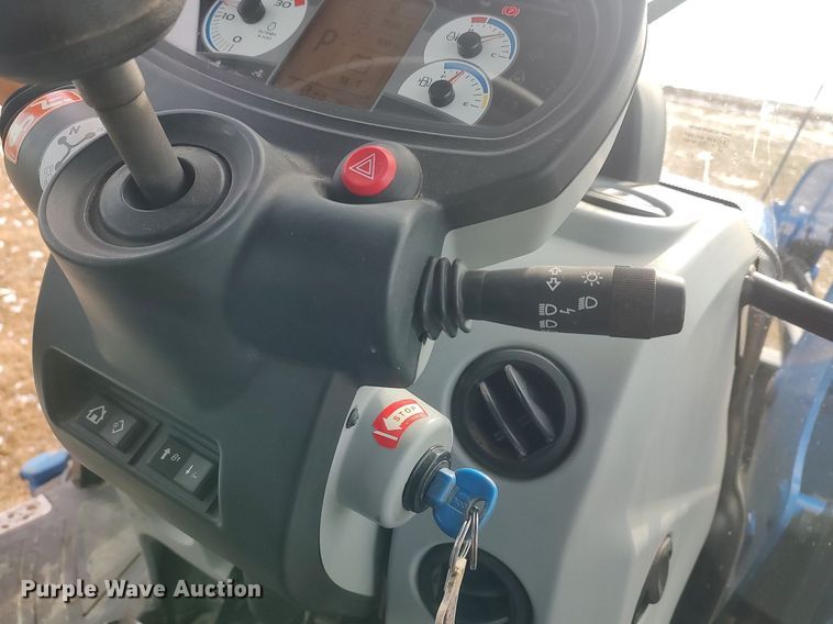 image for item DO3723 2015 New Holland T4.110  MFWD tractor